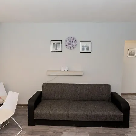 Apartment Park *